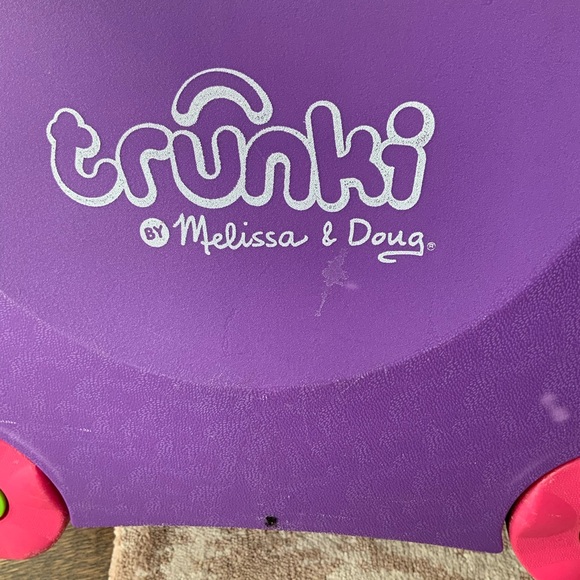 MELISSA & DOUG Trunki Ride On Luggage Hardshell Children’s Pink Purple unisex - Picture 9 of 16